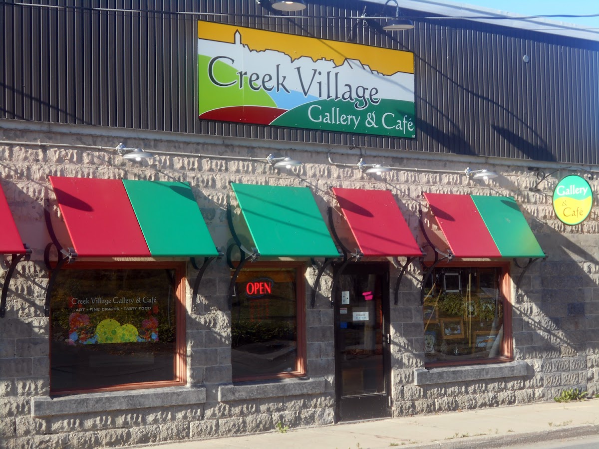 Creek Village Gallery & Cafe